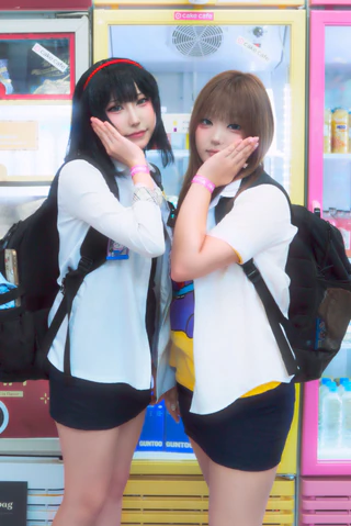 An image of 한, J