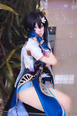 An image of 芽依